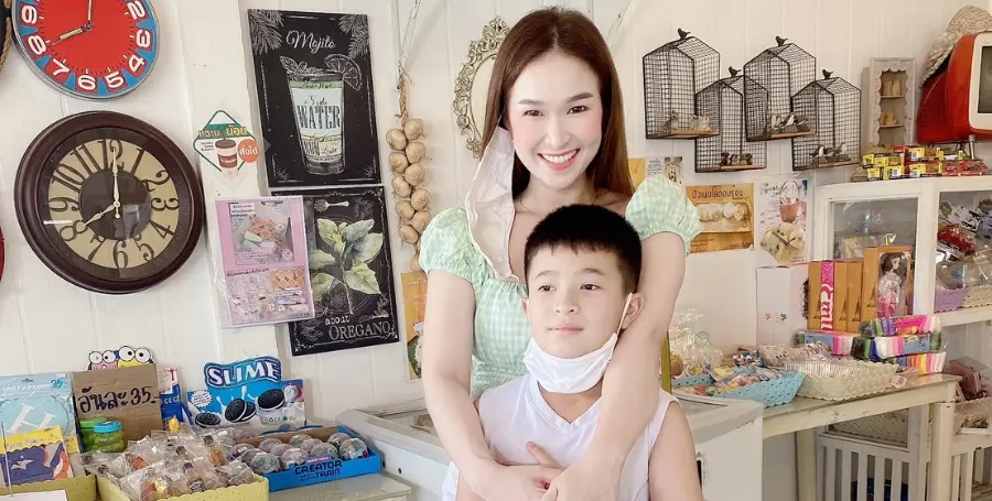 แม่เมย์ กับ น้องคลาสสิก