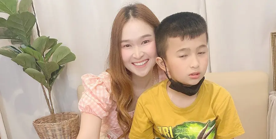 แม่เมย์ กับ น้องคลาสสิก